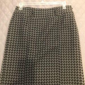 Ann Taylor Pencil skirt herringbone patterned